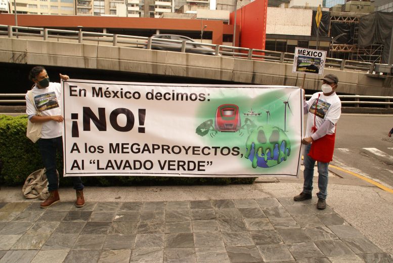 Protesting Wind Farm Mexico