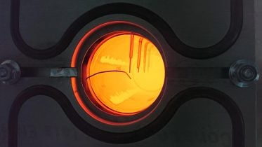 Smelting Steel Without Fossil Fuels: Solar Power Shatters the 1,000°C Barrier for Industrial Heating