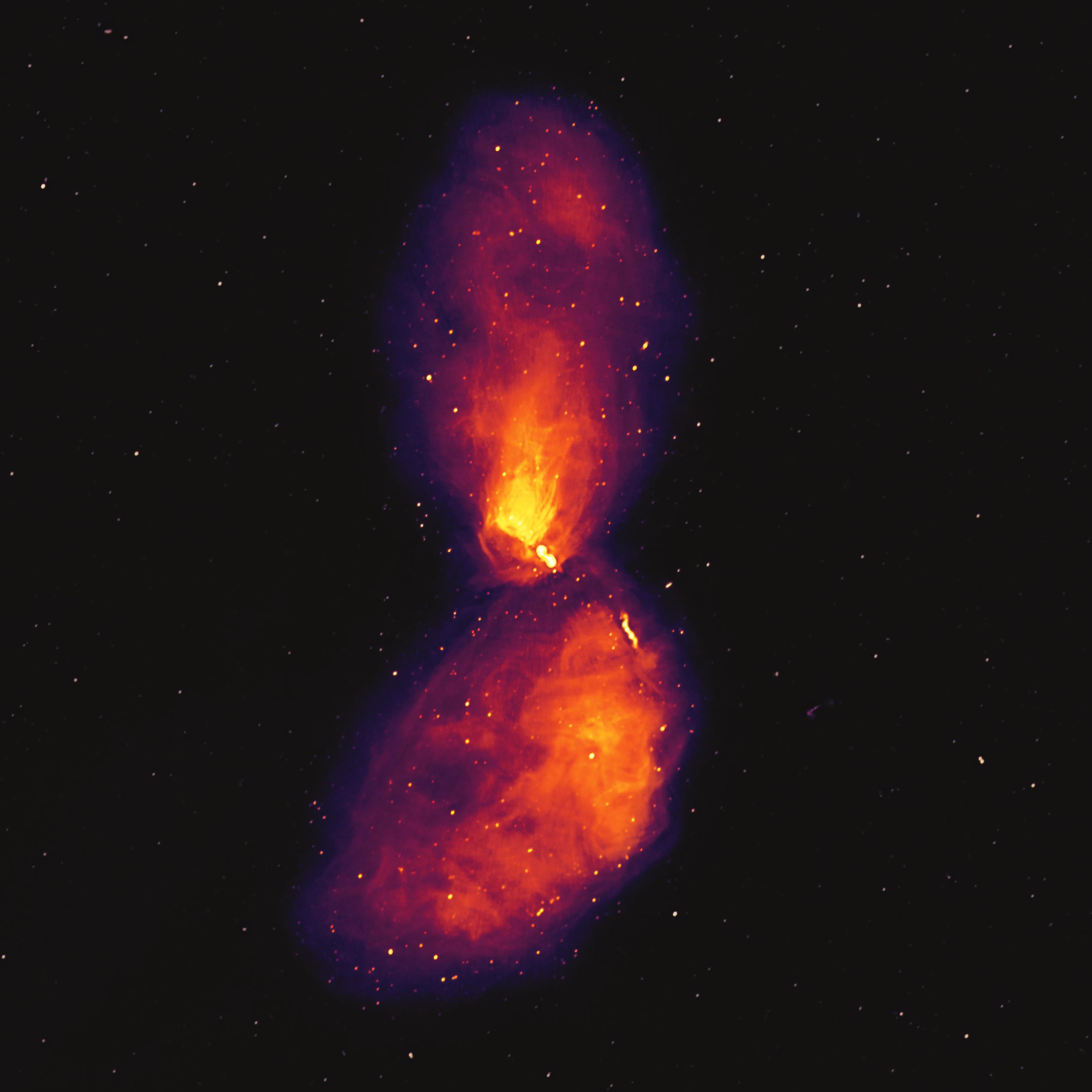 Photo of Astronómovia zachytili výbuch supermasívnej čiernej diery v blízkosti Zeme, ktorý sa na oblohe rozprestiera až 16-krát v splne
