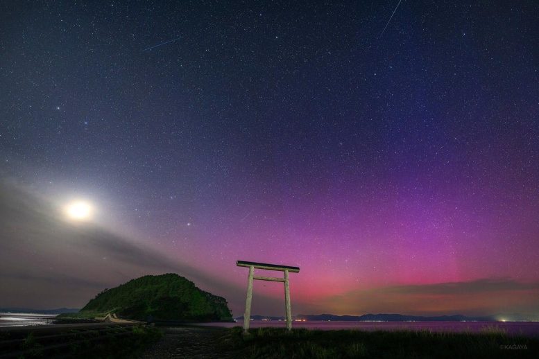 Red Aurora Japan