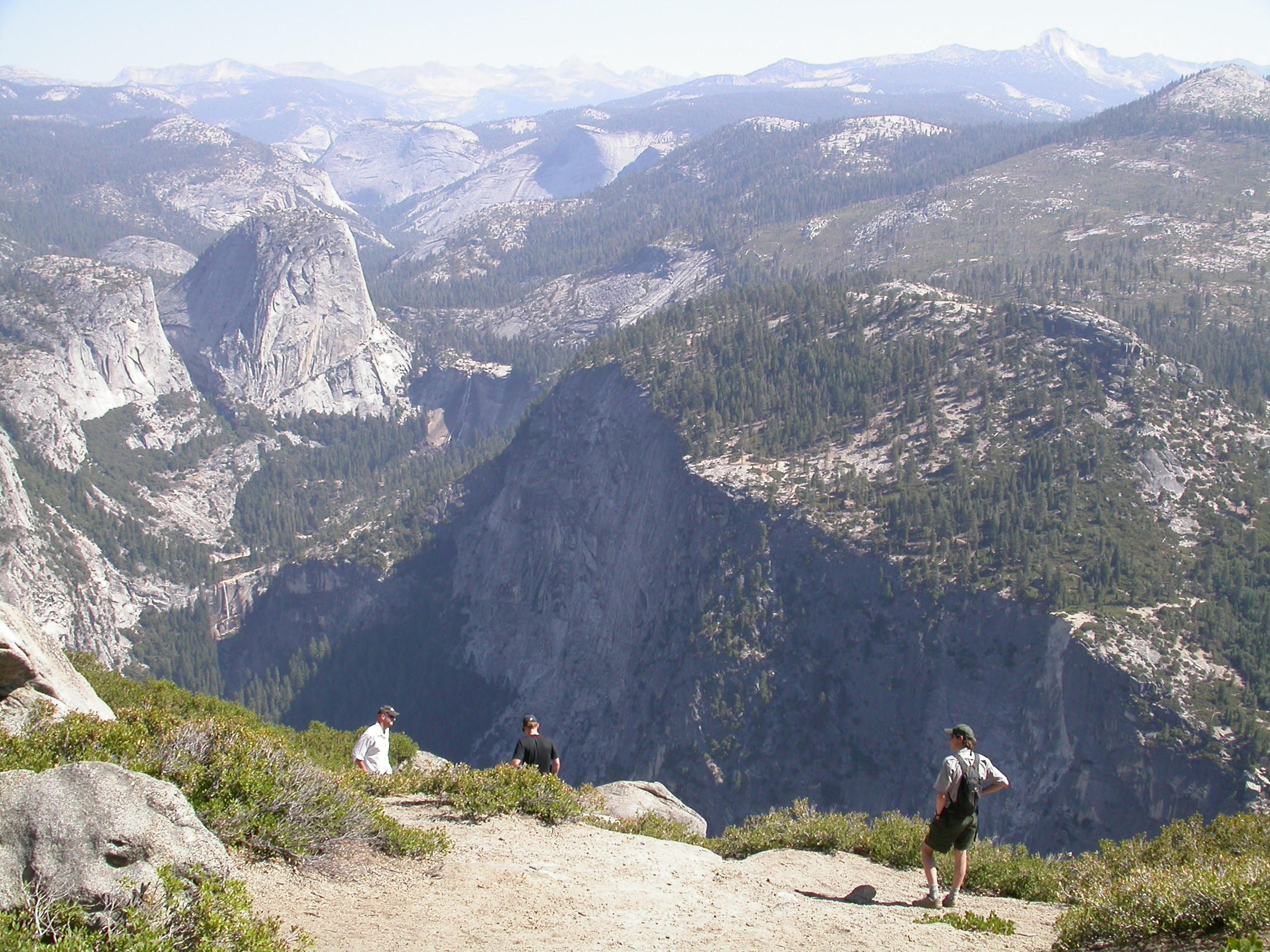 Berkeley Analysis Reveals the Age of Yosemite Valley thumbnail