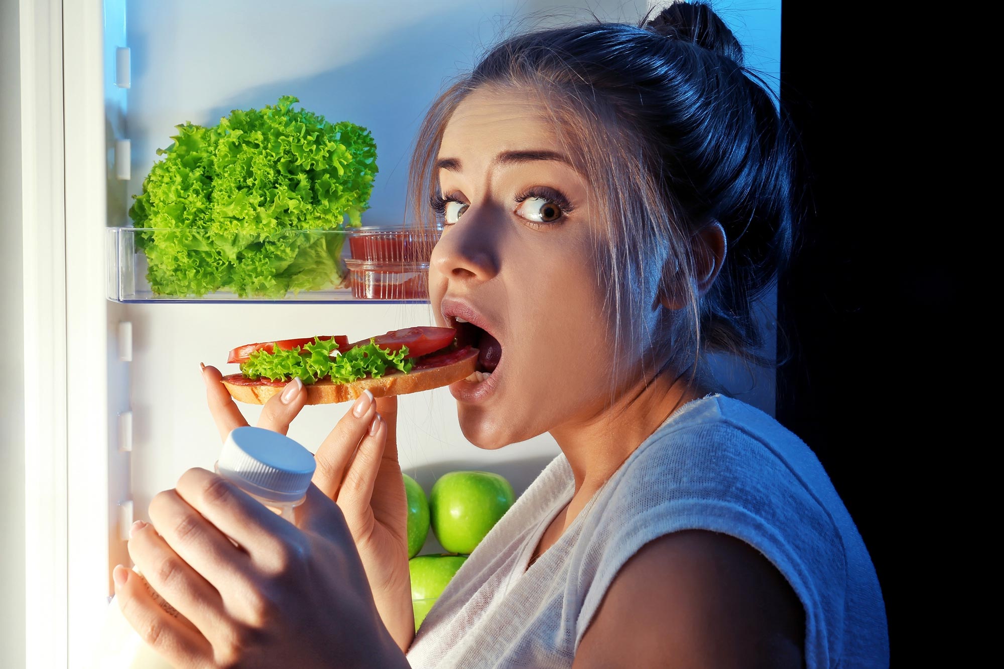 Scientists Discover Why Late-Night Eating Leads to Diabetes and Weight Gain thumbnail