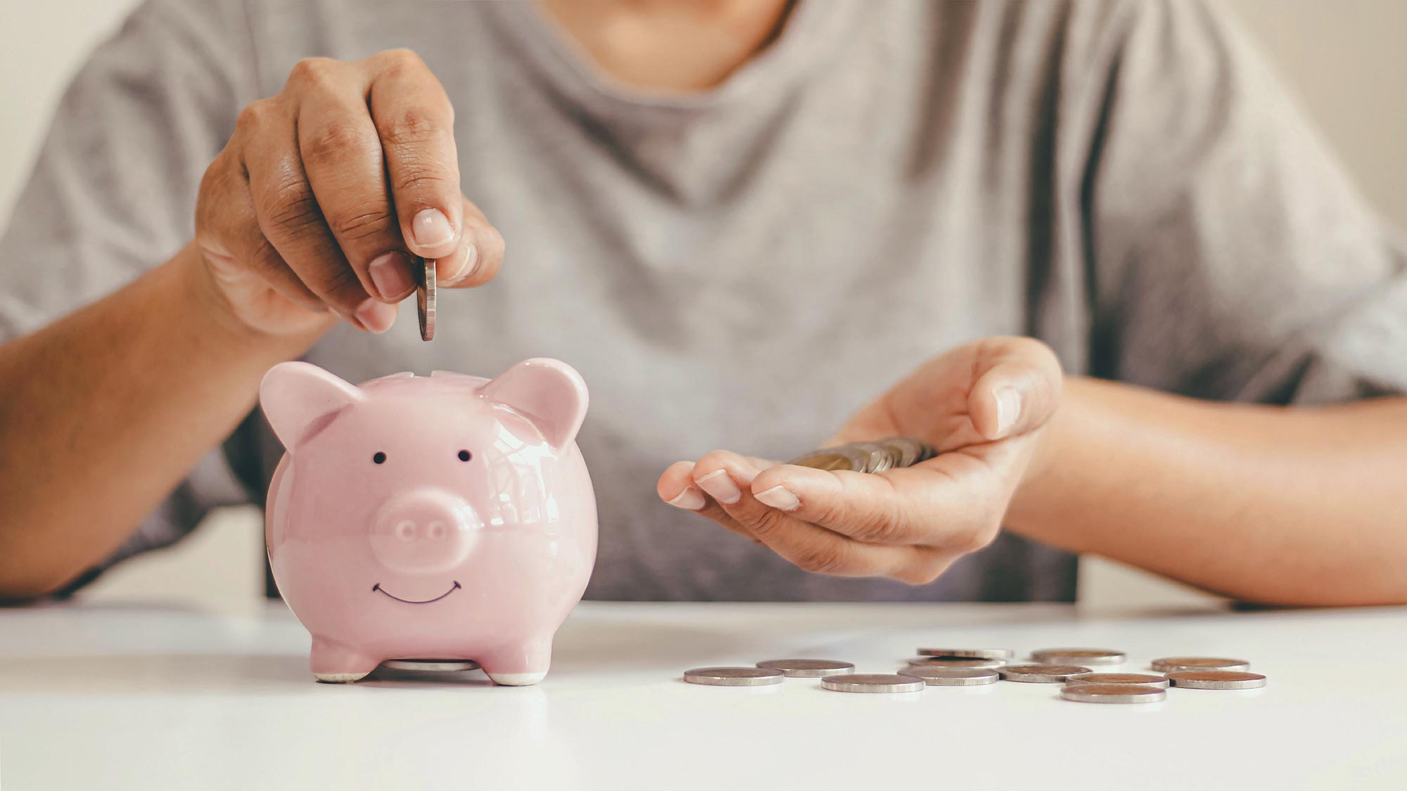 Study Reveals Two Simple Financial Habits That Significantly Boost Mental Health