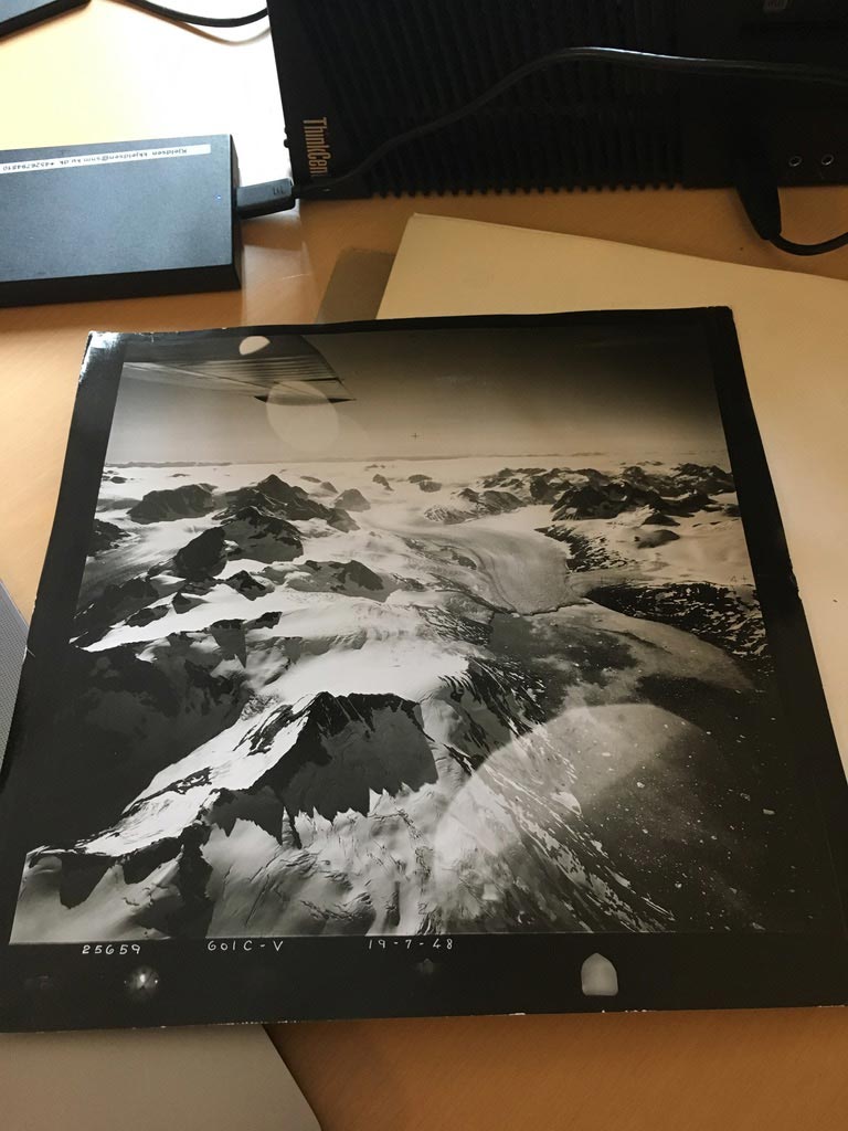 Digitalizando fotos da Groenlândia para arquivos