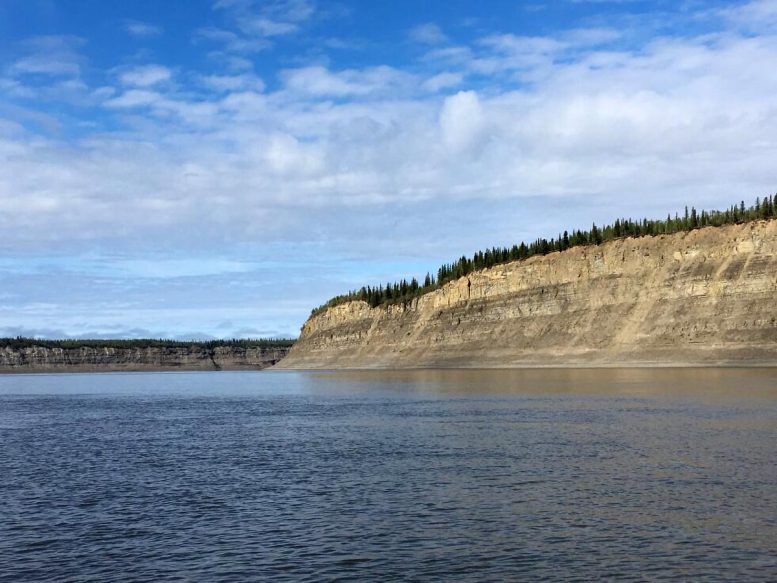 Sedimentary Rocks, Mackenzie River