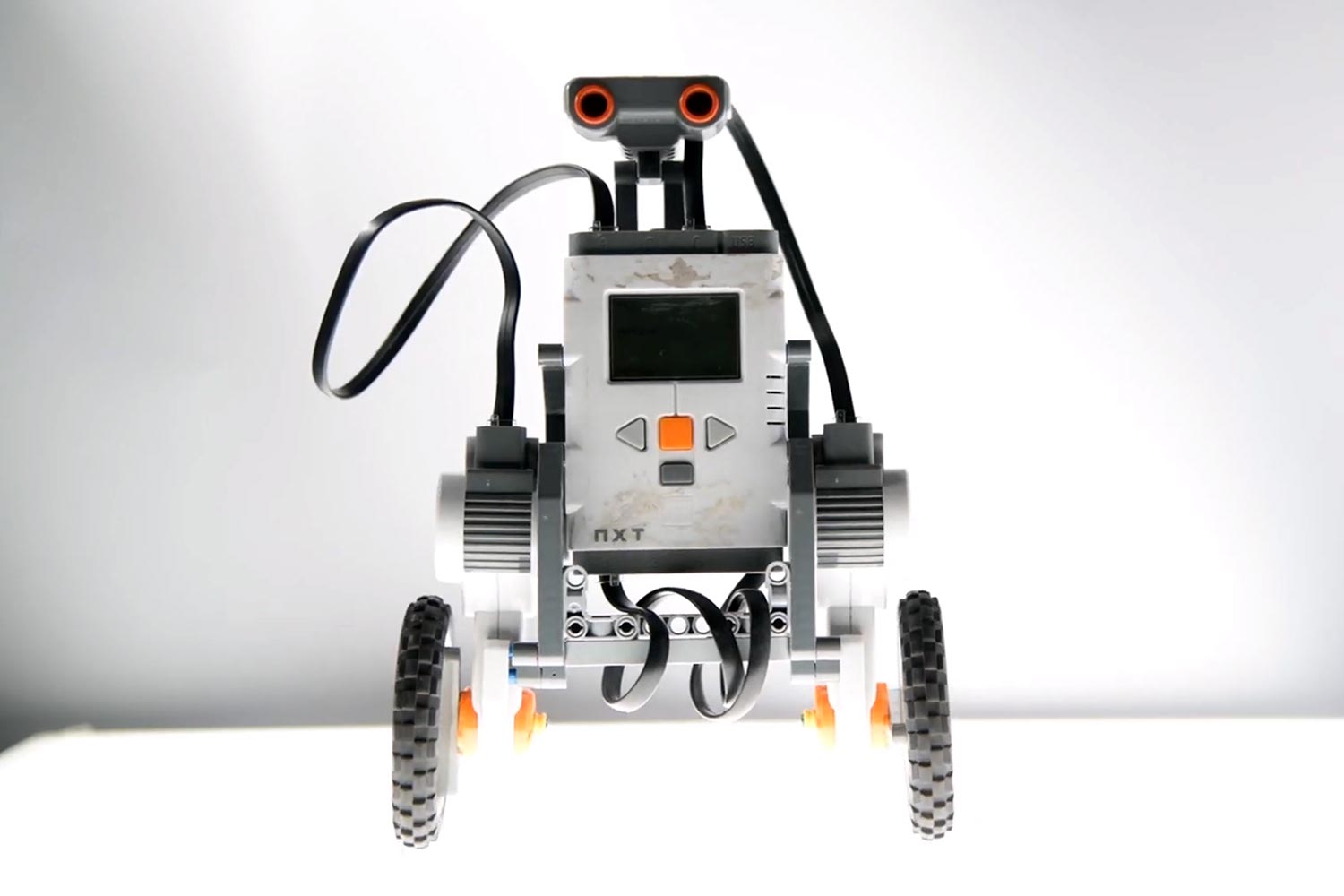 Way robots. Robotics AA. Self Balancing Robot. Sk8o "skateo" –⁠ two-legged Wheeled Balancing Robot.