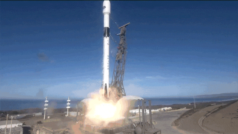 SpaceX Falcon 9 Launches Satellite to Monitor the World's Oceans