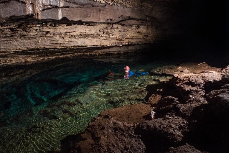 Shelta Cave Snorkeling