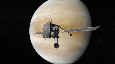 Solar Orbiter Venus Flyby Illustration