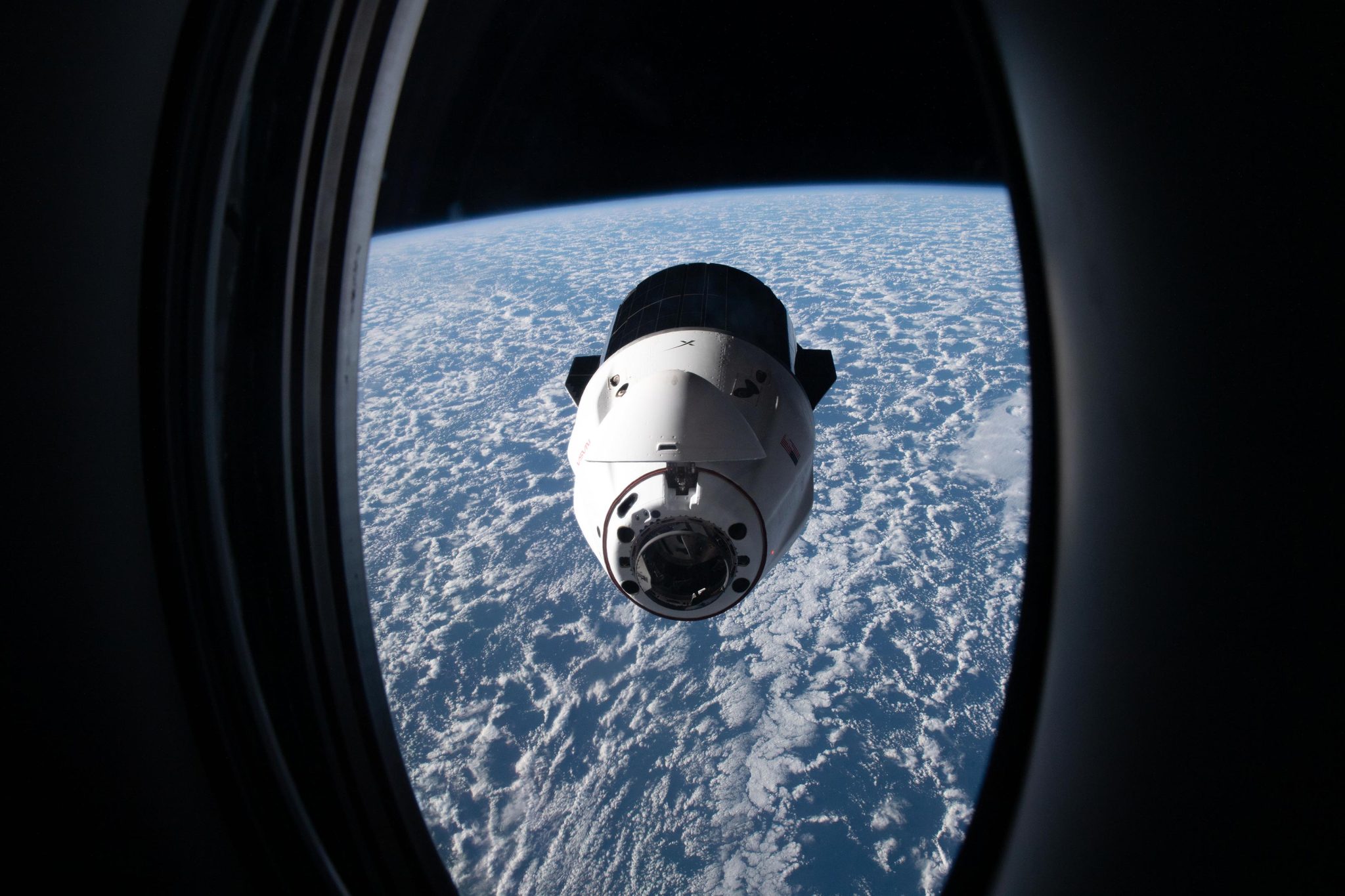 SpaceX Dragon Resupply Ship Approaches Space Station July 2022