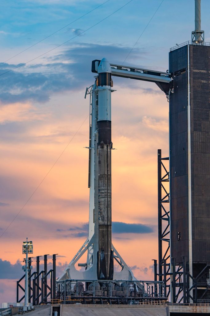 SpaceX Falcon 9 CRS-25 Vertical at LC 39A