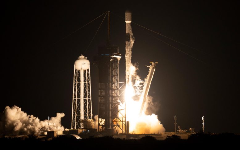 SpaceX Falcon 9 Eocket NASA IXPE'yi Başlattı