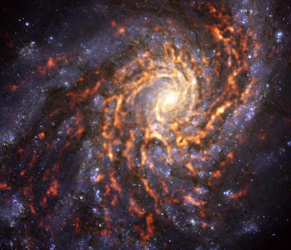 صورة تلسكوب مذهلة تلتقط التصميم الكبير للمجرة الحلزونية