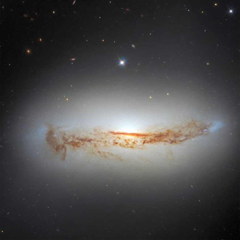 Spiral Galaxy NGC 7172