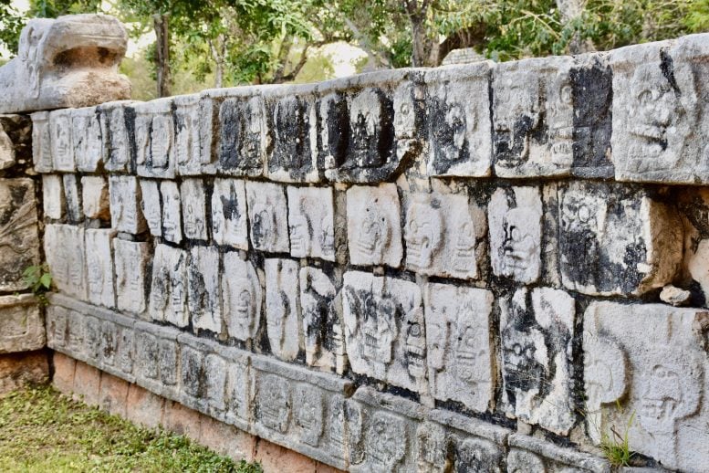 Stone Tzompantli at Chichén Itzá