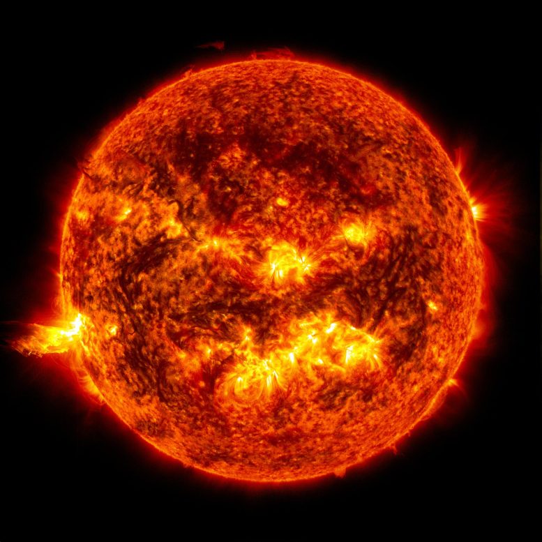 Sun SDO Solar Flare 2013