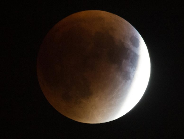 Supermoon Lunar Eclipse Washington 2015