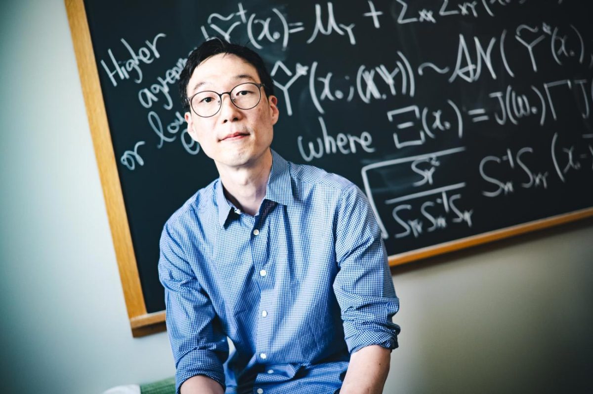 Taeho-Kim-With-Equations-1200x799.jpg