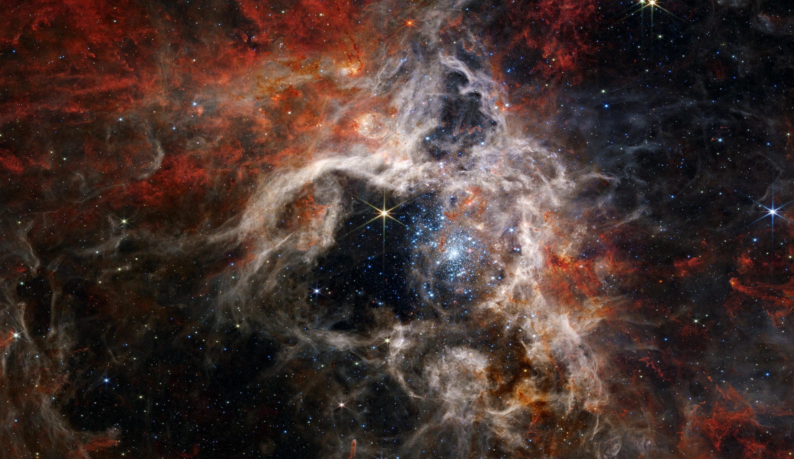 El Telescopio Espacial Webb de la NASA captura una tarántula cósmica