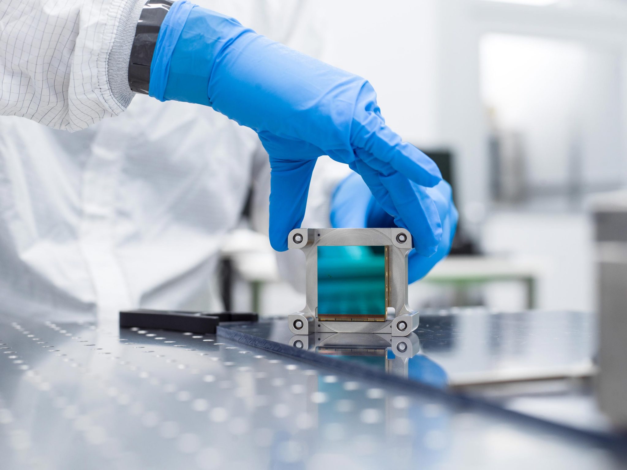 NASA Selects 24 FlightQuality HeatVision "Eyes" for Roman Space Telescope