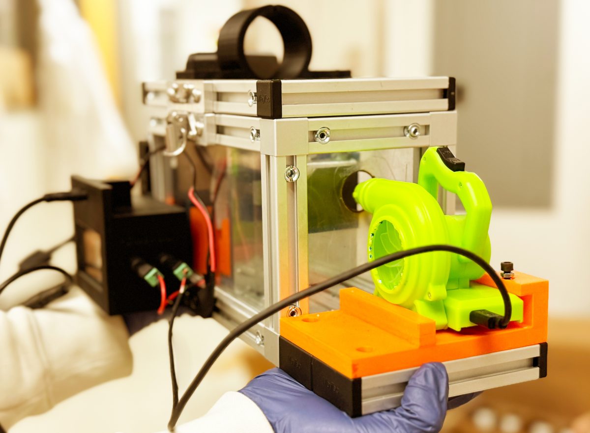 No More Needles: This New Device Detects Health Risks From Thin Air