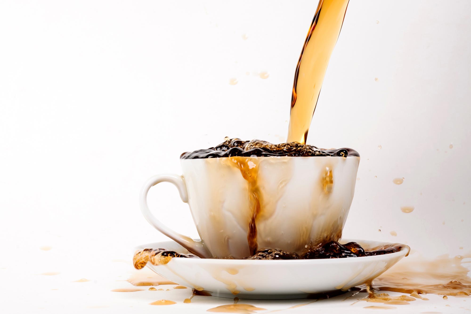 Risks of excessive caffeine consumption in extreme diets
