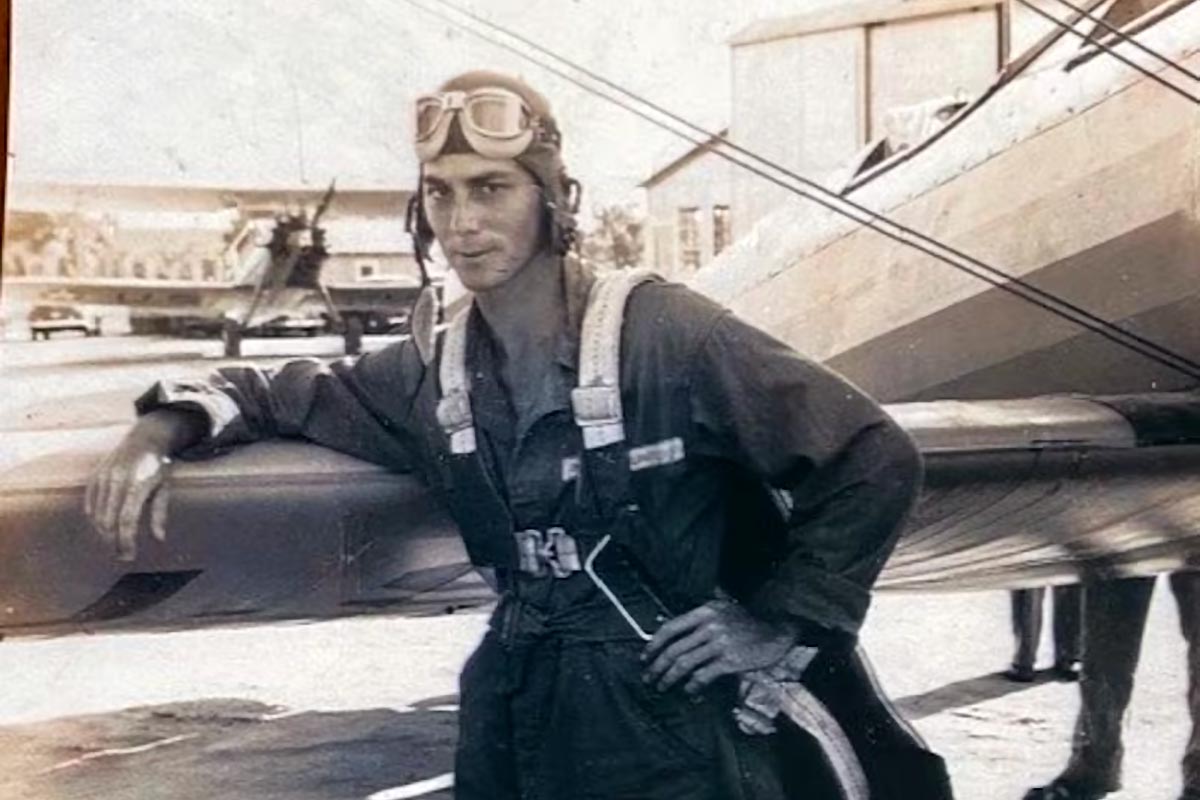 US Army Air Forces (USAAF) 2nd Lt Gilbert Haldeen Myers Crop