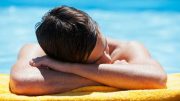 UV exposure makes human tissue more likely to tear under pressure