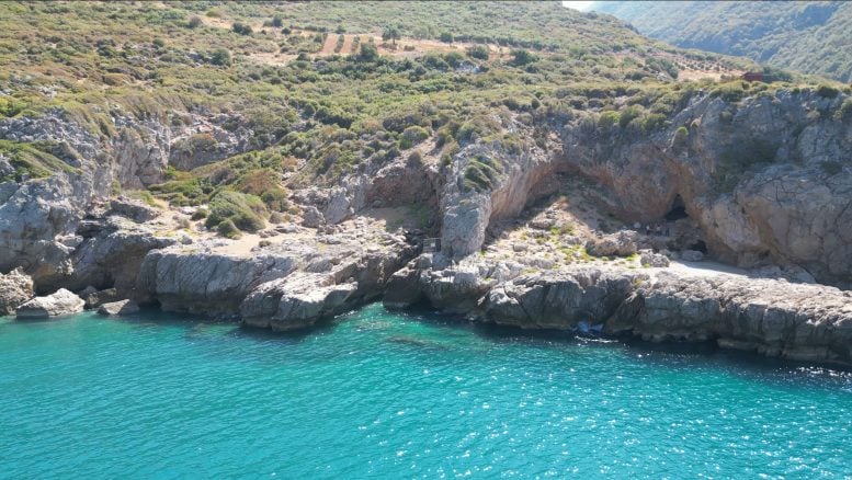 Η ανακάλυψη των σπηλαίων προτείνει ότι οι Νεάντερταλ και οι σύγχρονοι άνθρωποι μπορεί να έχουν κοινό πολιτισμό