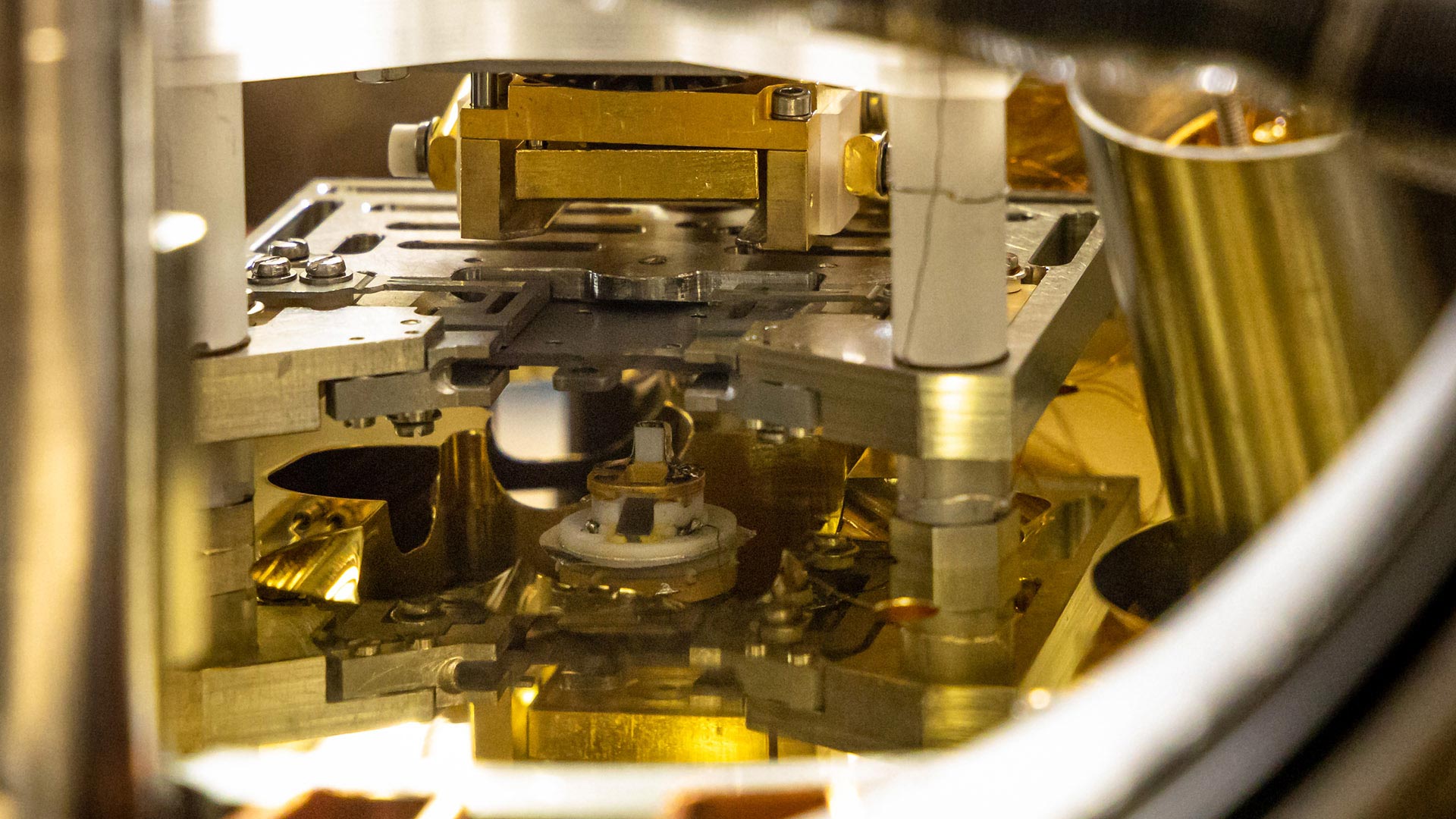 Unraveling the Secrets of Next-Gen Semiconductors