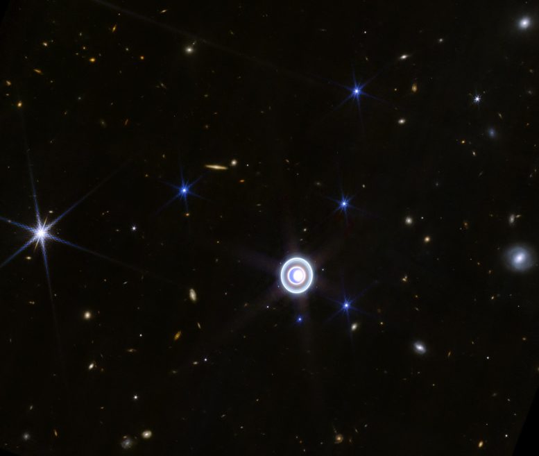 広い天王星 (ウェッブ NIRCam 画像)