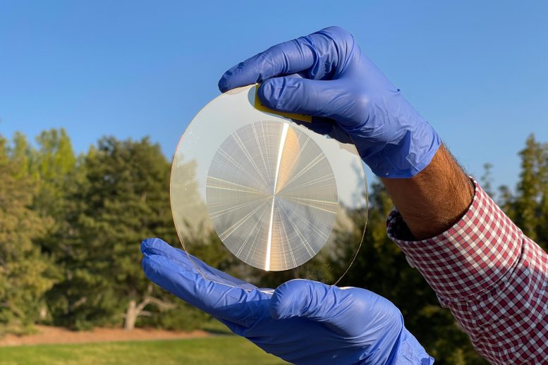 Utah Researchers Demonstrate Flat Lens