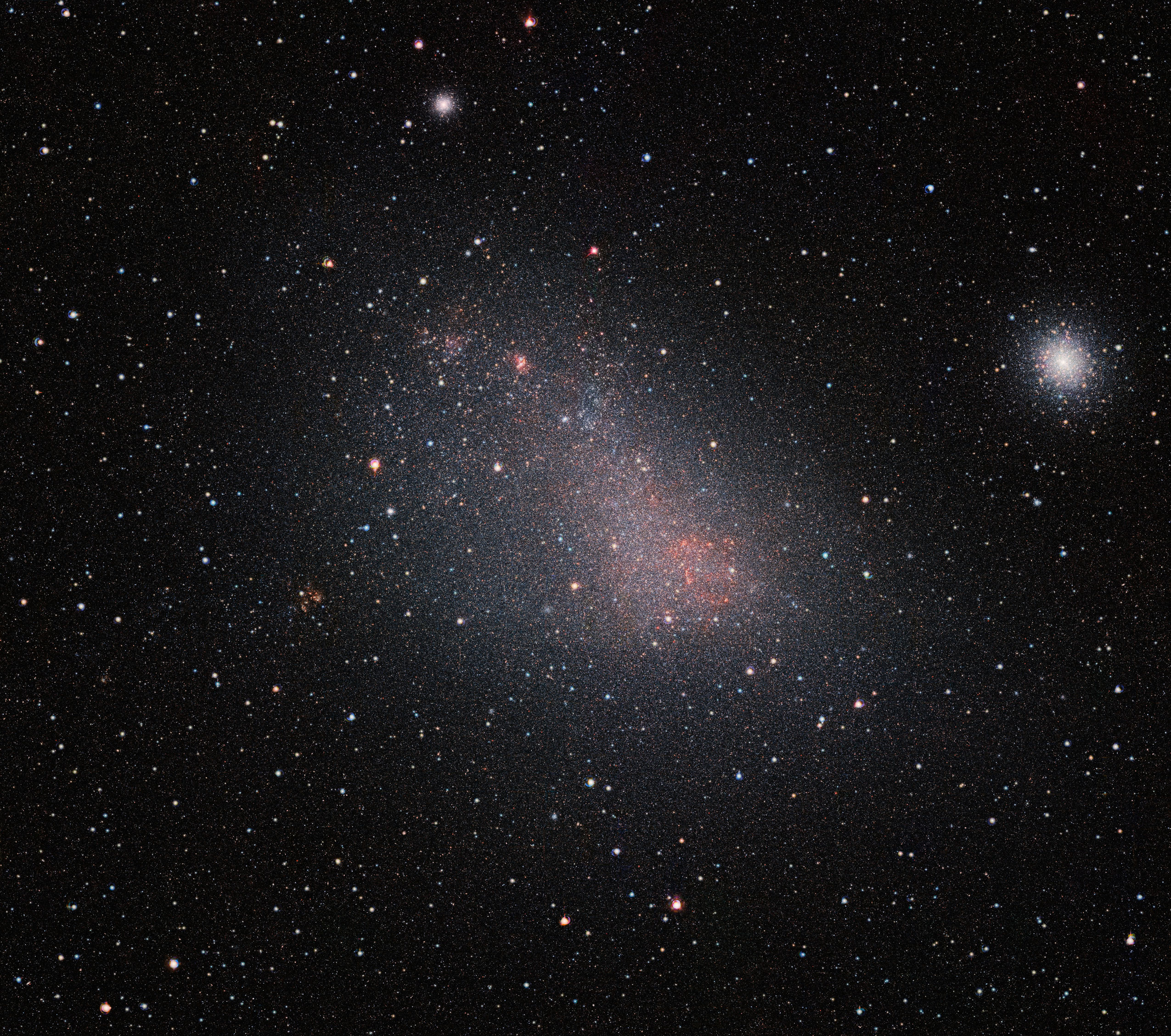 Vista Captures Record Breaking Image Of The Small Magellanic Cloud