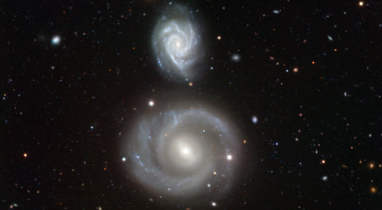 VLT Views Galaxies NGC 799 and NGC 800