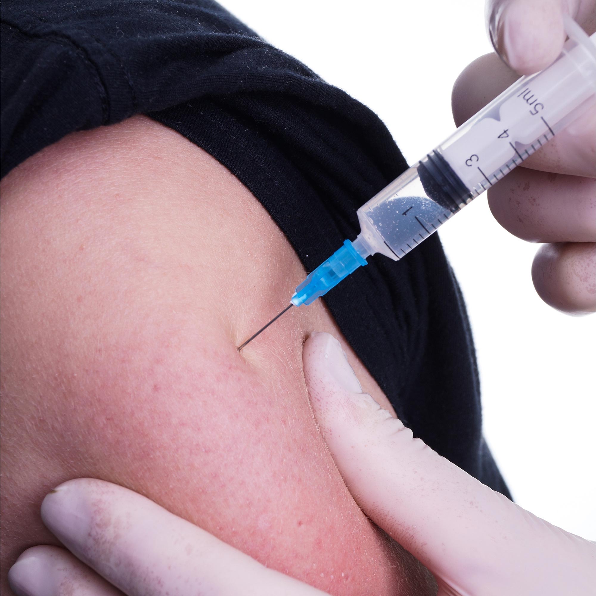 Вакцина в плечо