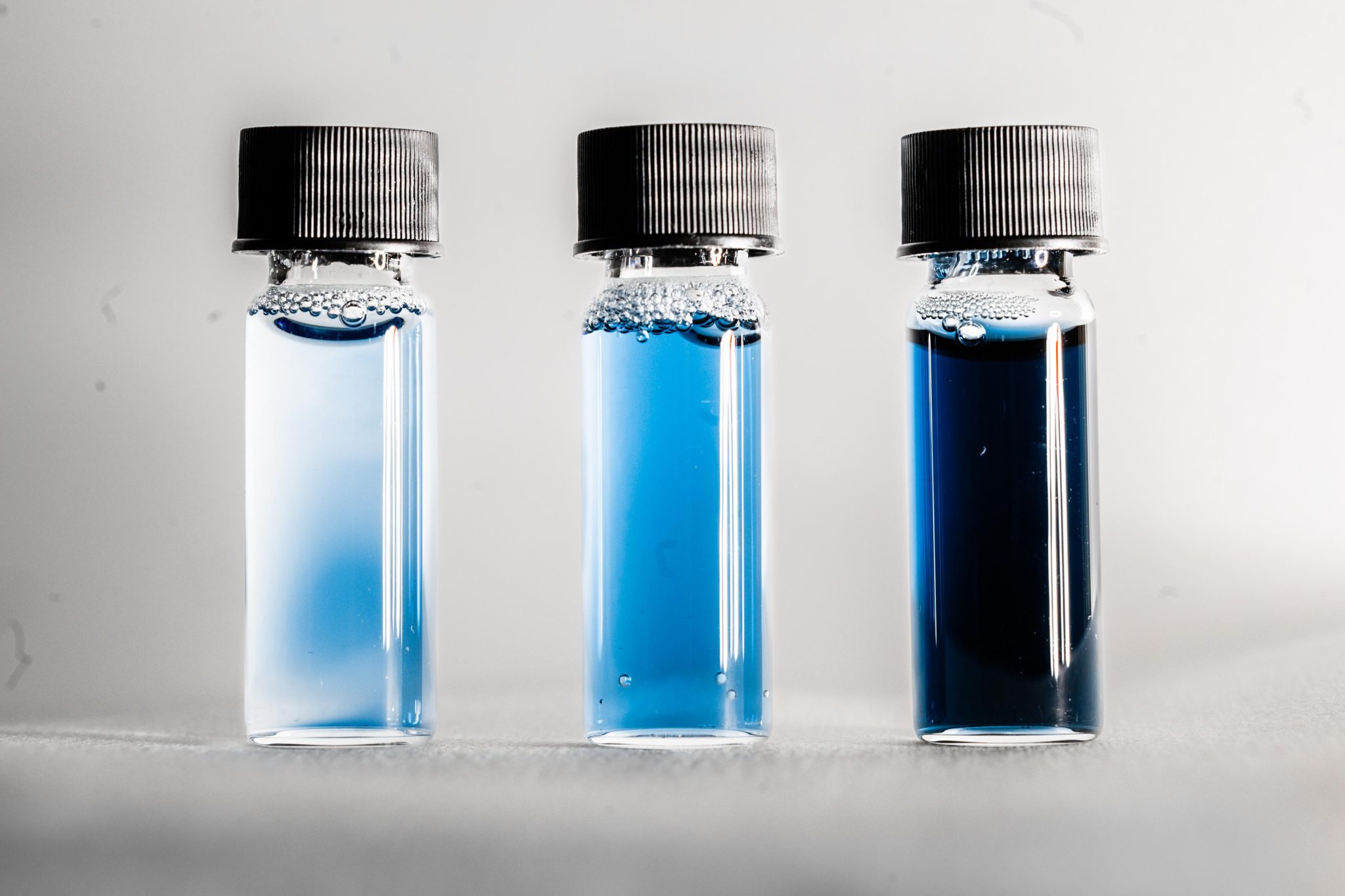 Visible Light Polymerization in Water