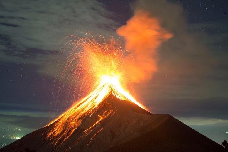 Volcan De Fuego Volcano Eruption