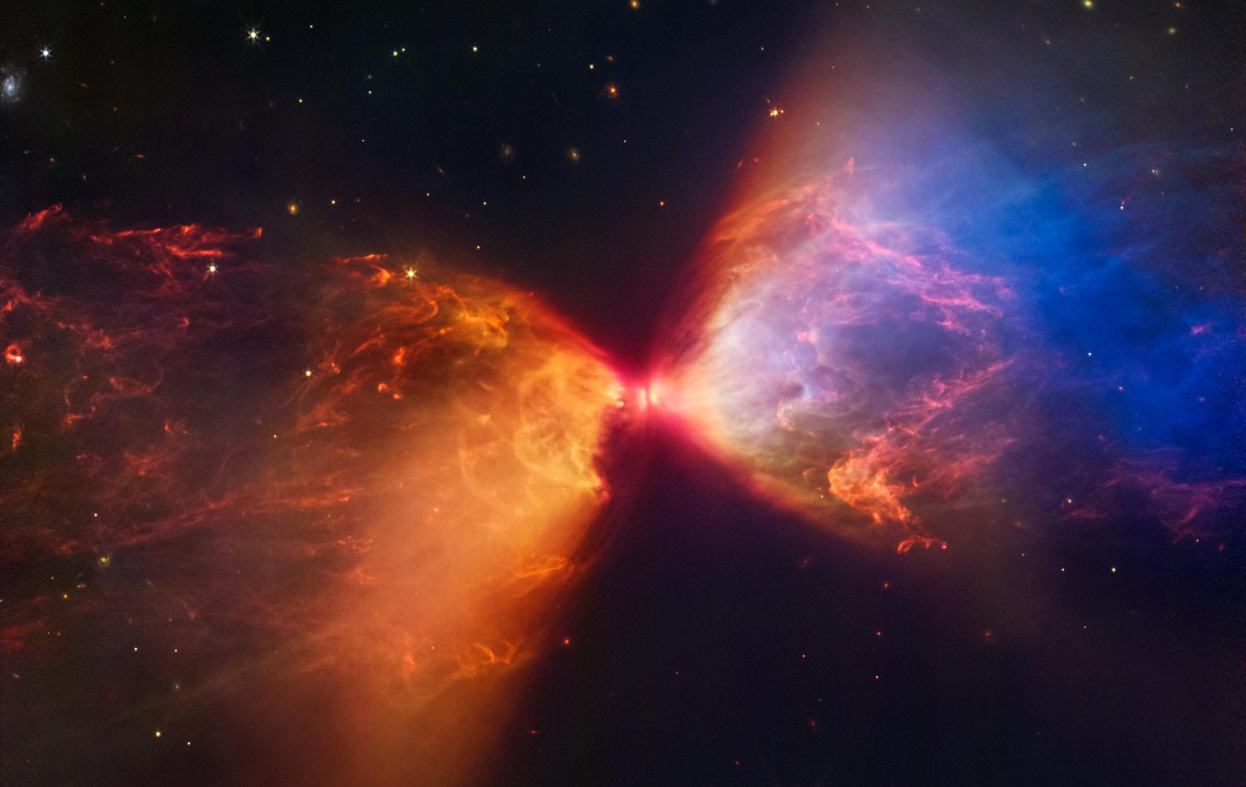 Космическият телескоп Webb улавя някога скритите характеристики на протозвезда
