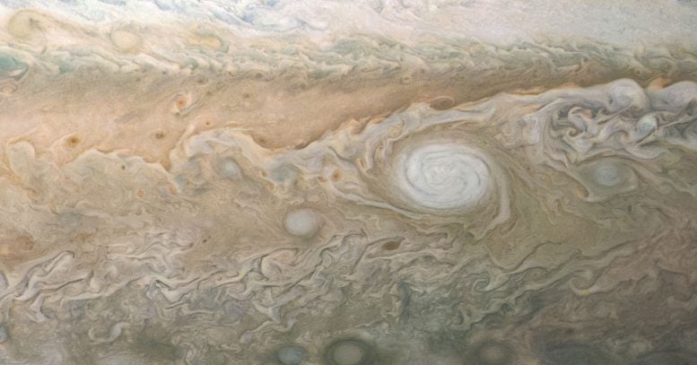 White Cloud in Jupiter’s South South Temperate Belt
