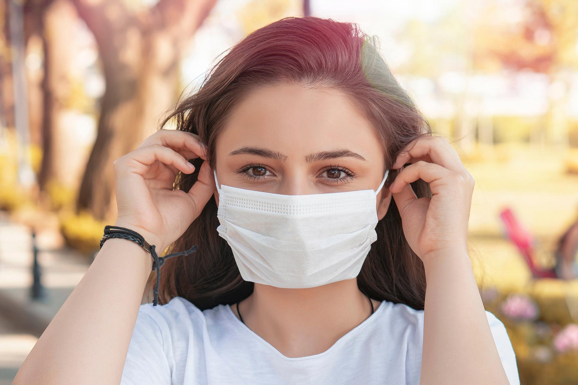 Stopping COVD-19: New Research Shows Face Masks Cut Distance Airborne Pathogens Could Travel in Half thumbnail