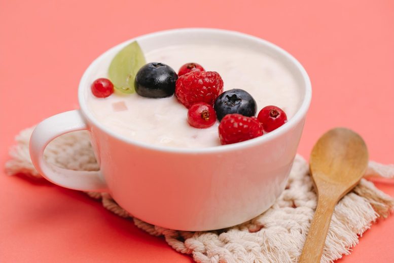 Yogurt With Berries