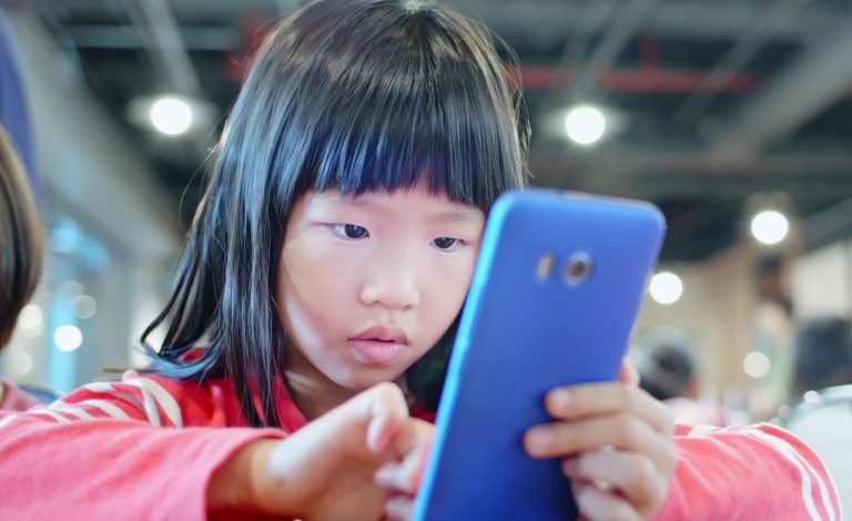 Don’t Worry: New Research Indicates That Screen Time Doesn’t Negatively ...