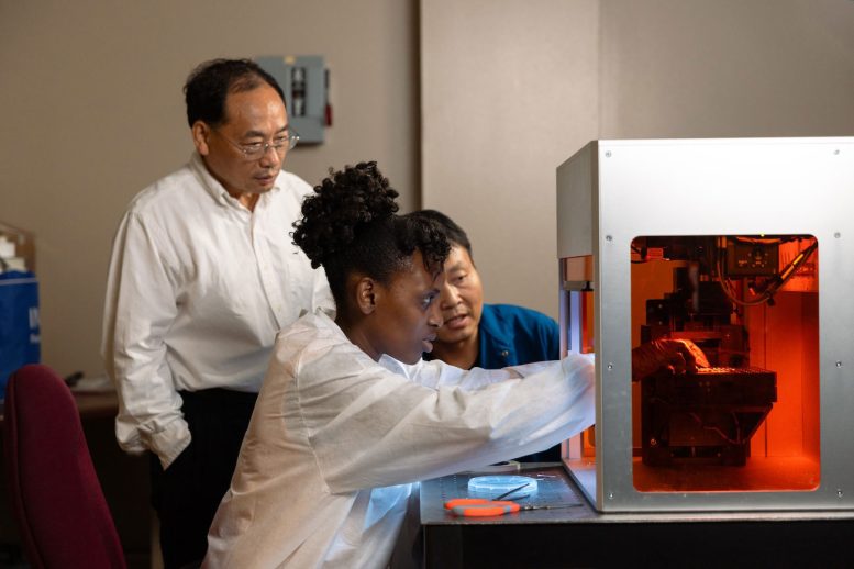 Zhifeng Ren and His Research Team