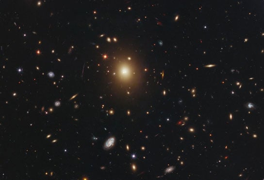 elliptical galaxy Abell 2261