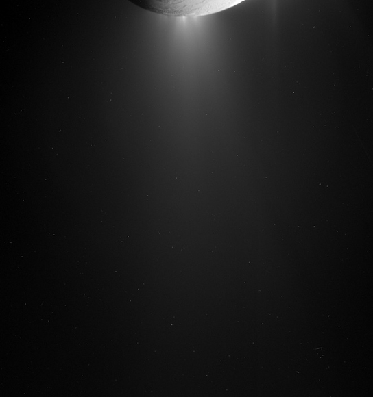 enceladus-firing-plumes