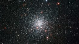 globular-star-cluster-Messier-4