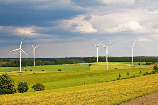 key findings from the U.S. Department of Energy’s 2011 Wind Technologies Market Report