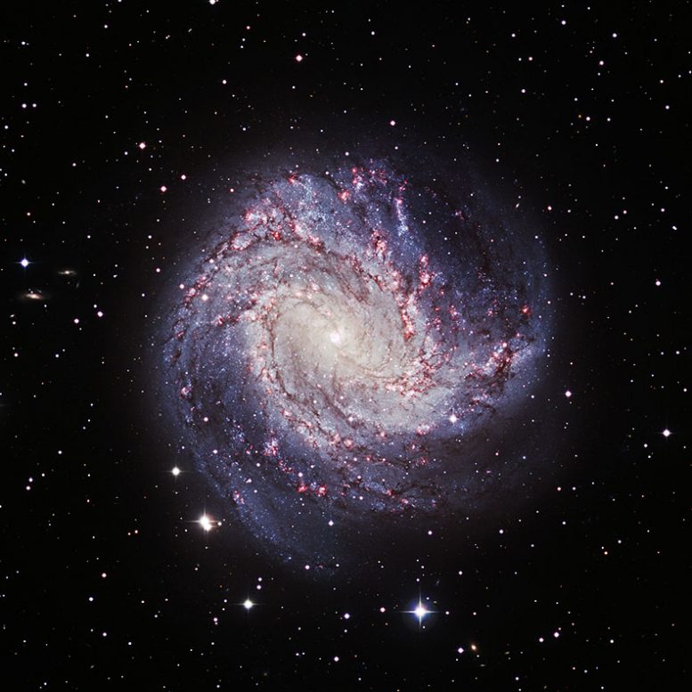 spiral galaxy M83